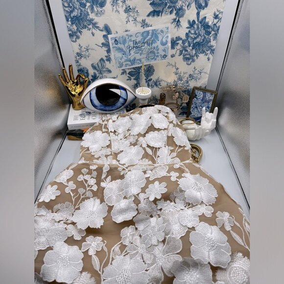 🆕 BRONX & BANCO 🧿 NWOT Jasmine Maraya White Mini Dress - Sz L / US 8 - Picture 2 of 16